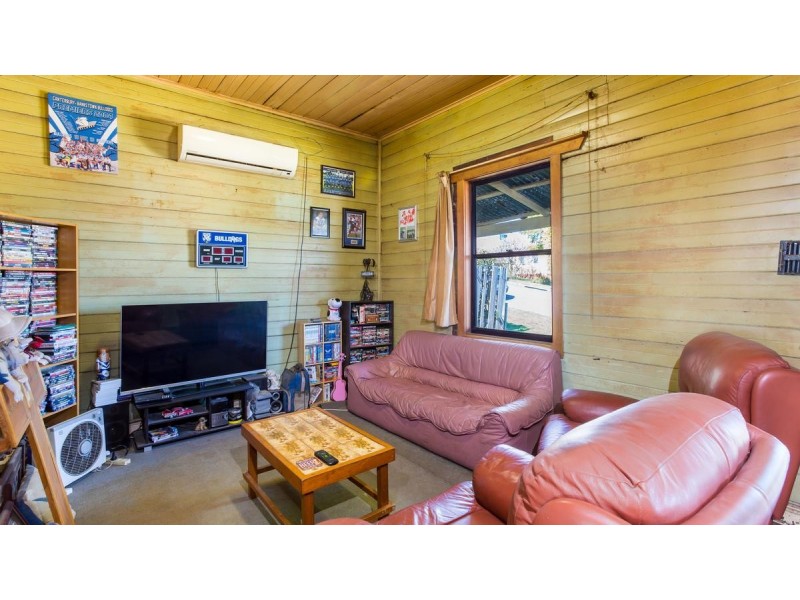 9 Fifth Street, Boolaroo NSW 2284