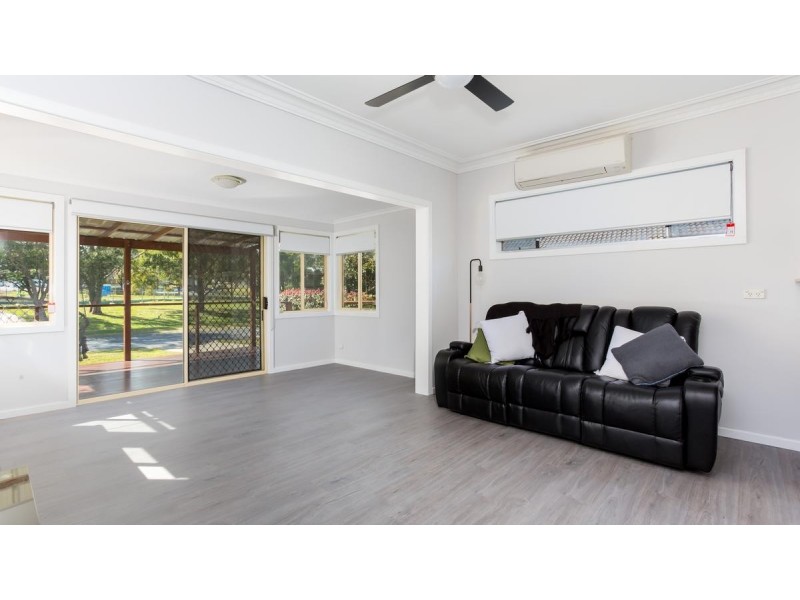 8 Cowmeadow Road, Mount Hutton NSW 2290