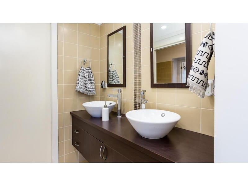132 Main Road, Cardiff NSW 2285