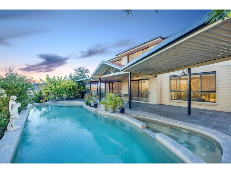 10 Maximillian Drive, Floraville NSW 2280