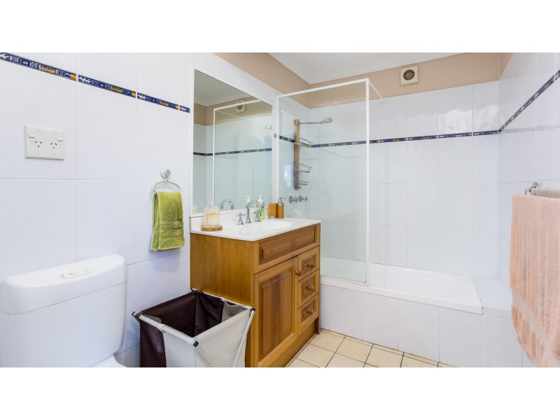 5/47A Auklet Road, Mount Hutton NSW 2290