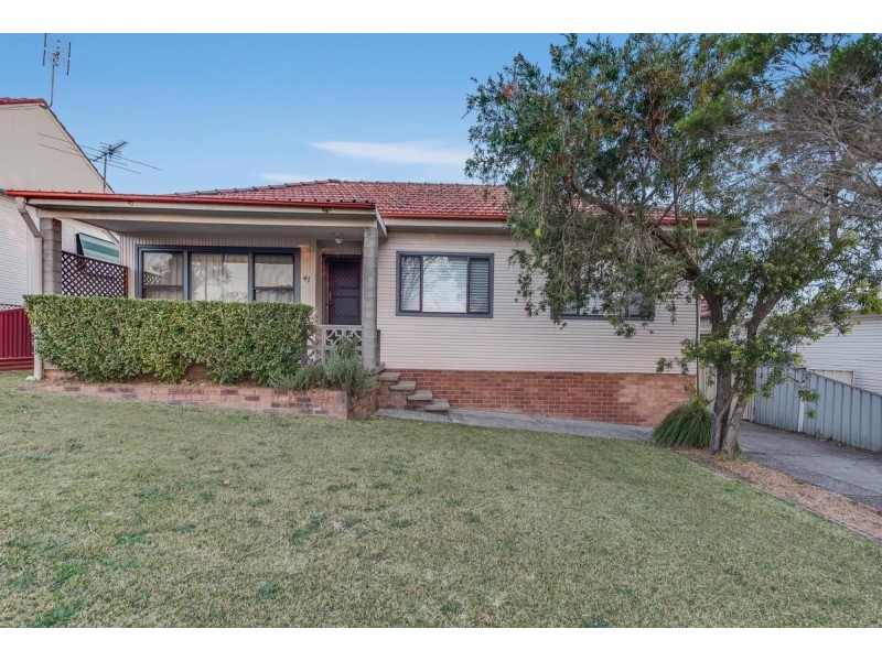 41 Drydon Street, Wallsend NSW 2287