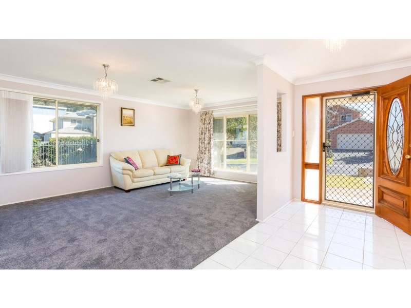 18 The Hill, Valentine NSW 2280