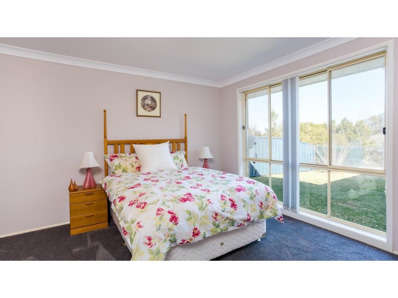18 The Hill, Valentine NSW 2280