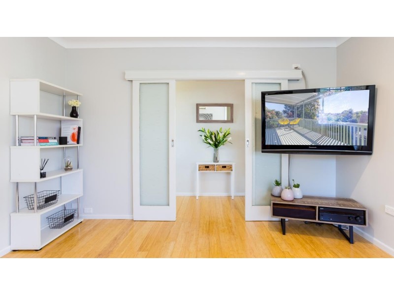 16 Cressington Way, Wallsend NSW 2287