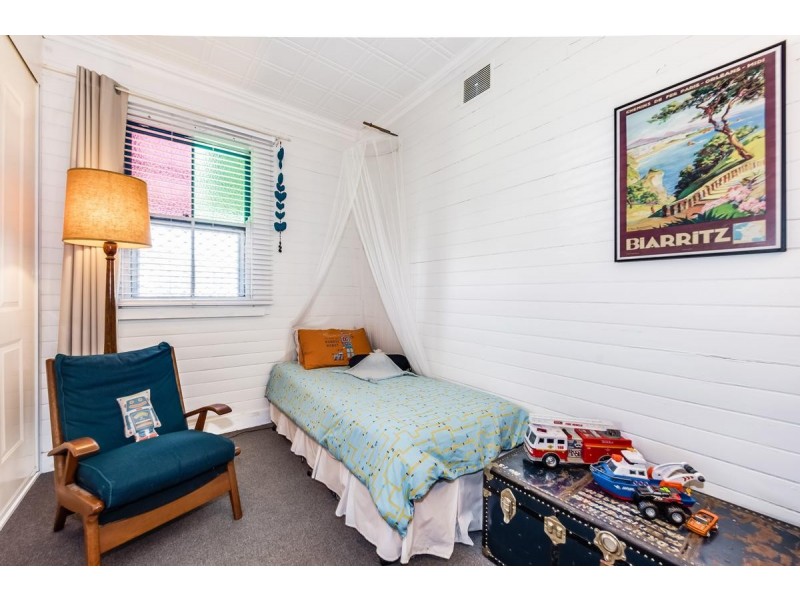 39 Bourke Street, Carrington NSW 2294