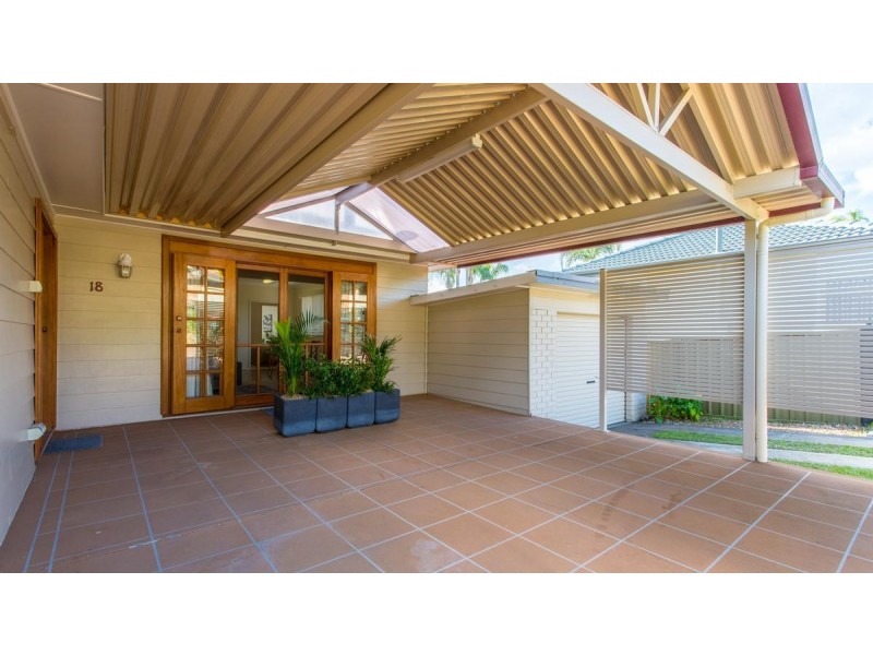 18 Lawson Road, Macquarie Hills NSW 2285