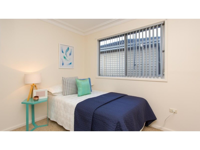 18 Lawson Road, Macquarie Hills NSW 2285