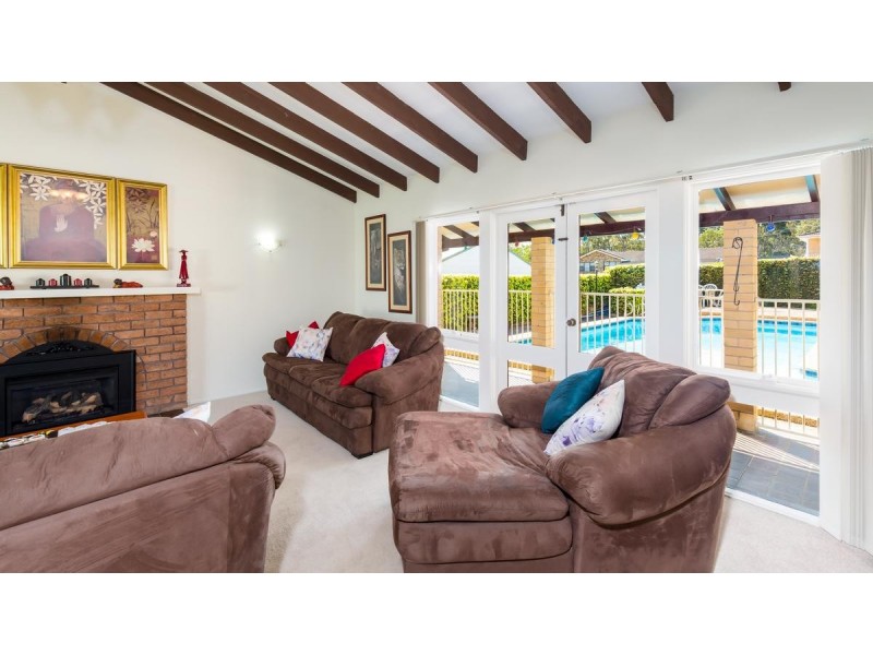 36 Regal Way, Valentine NSW 2280