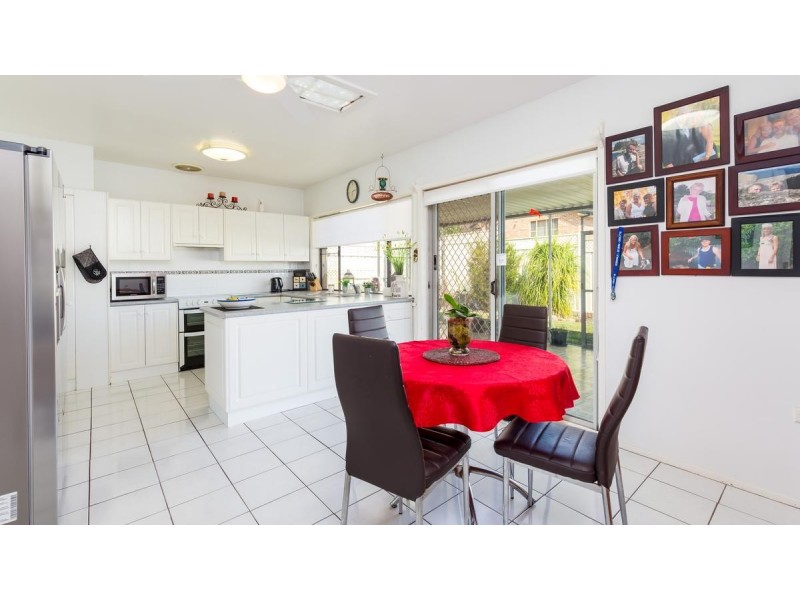 36 Regal Way, Valentine NSW 2280