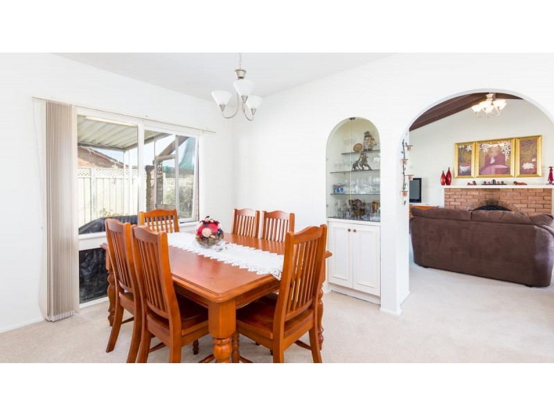 36 Regal Way, Valentine NSW 2280