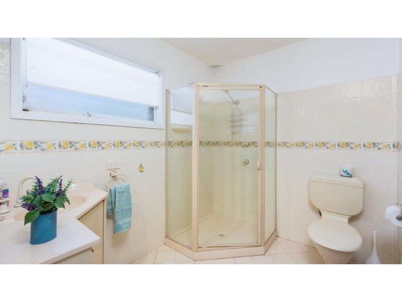 36 Regal Way, Valentine NSW 2280