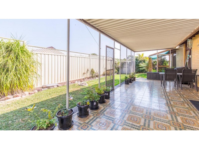 36 Regal Way, Valentine NSW 2280