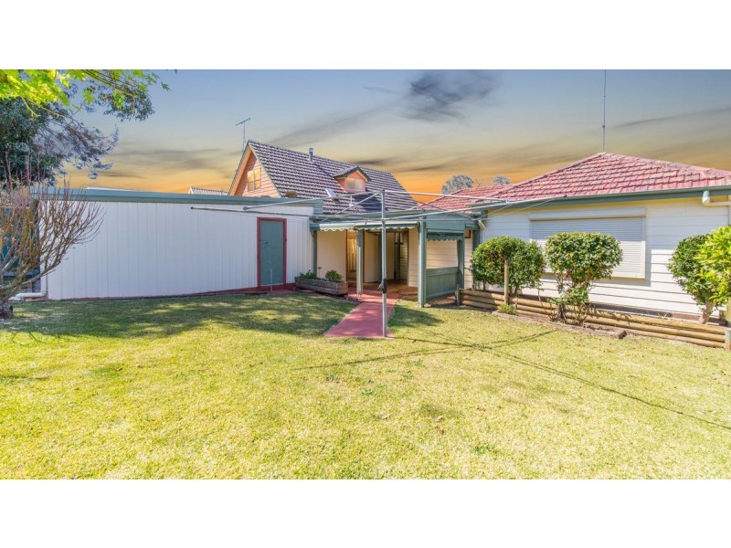 27 Queens Avenue, Cardiff NSW 2285