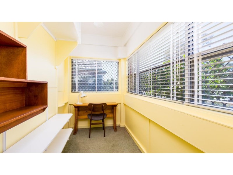 27 Queens Avenue, Cardiff NSW 2285