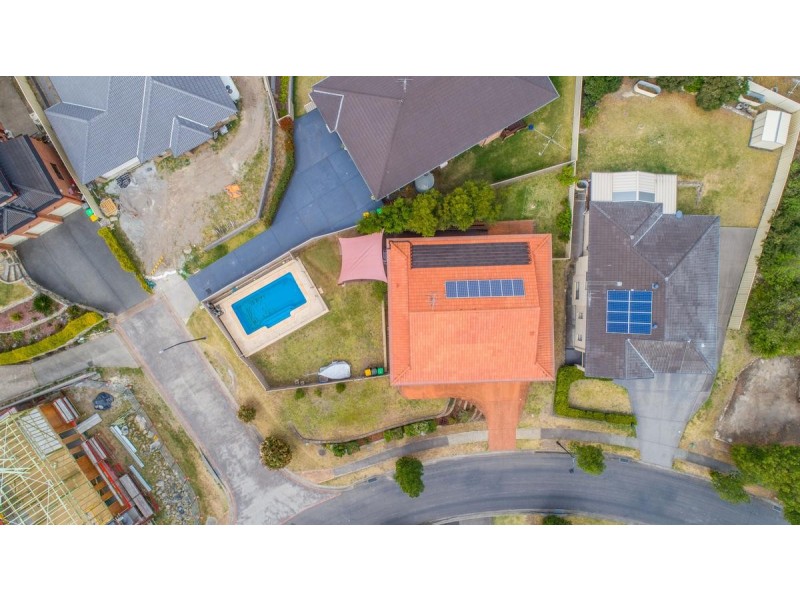 17 Guildford Grove, Cameron Park NSW 2285