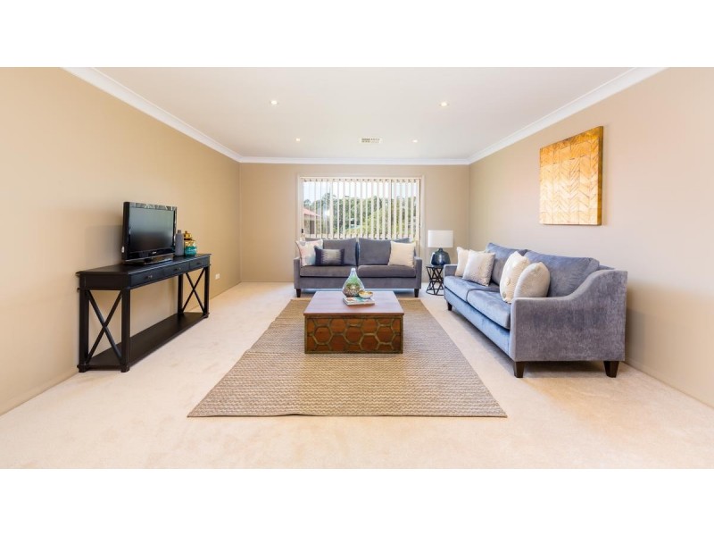 45 Lawson Road, Macquarie Hills NSW 2285