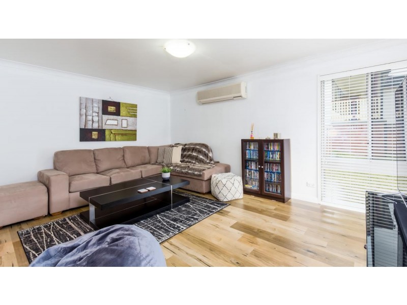 100 Lawson Road, Macquarie Hills NSW 2285