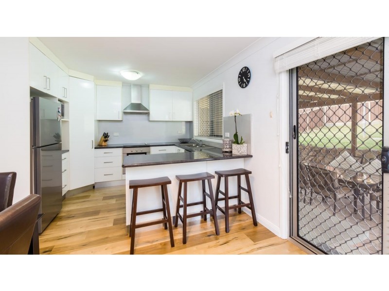 100 Lawson Road, Macquarie Hills NSW 2285