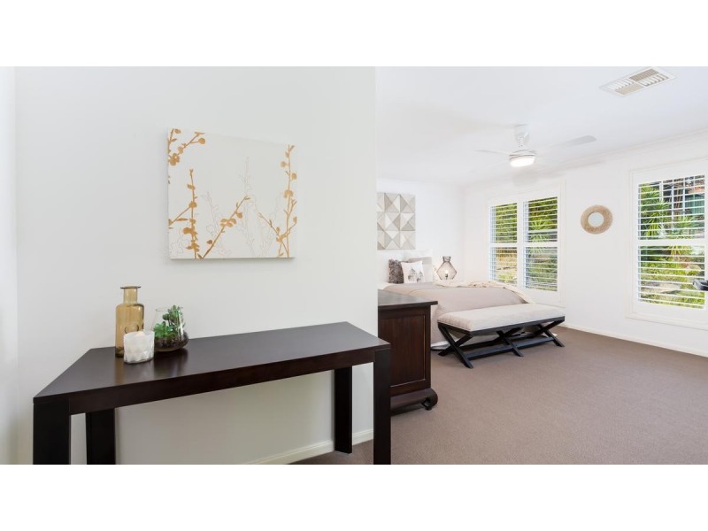 9 Plumridge Close, Warners Bay NSW 2282