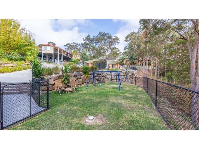9 Plumridge Close, Warners Bay NSW 2282