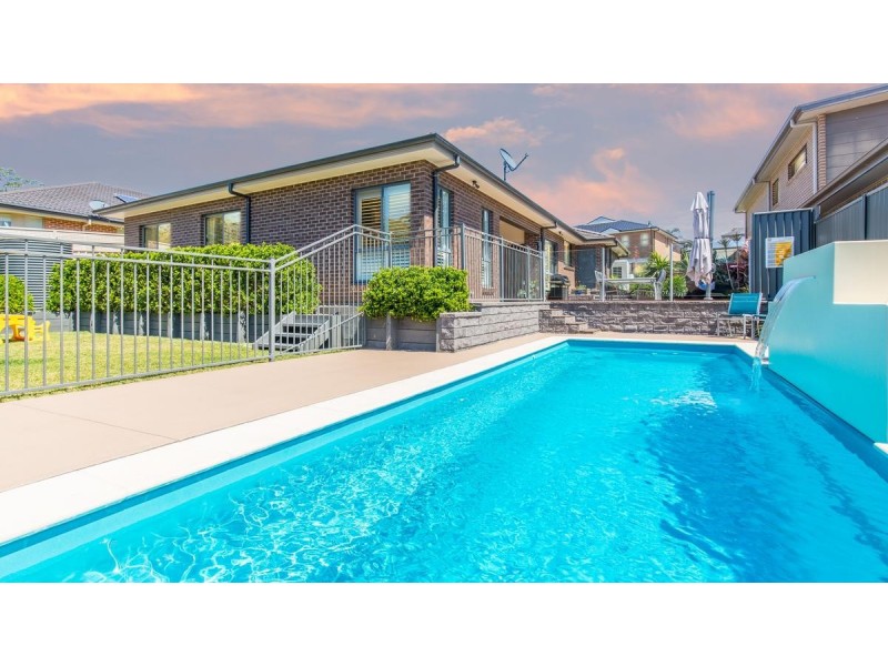 5 Rosella Street, Fletcher NSW 2287