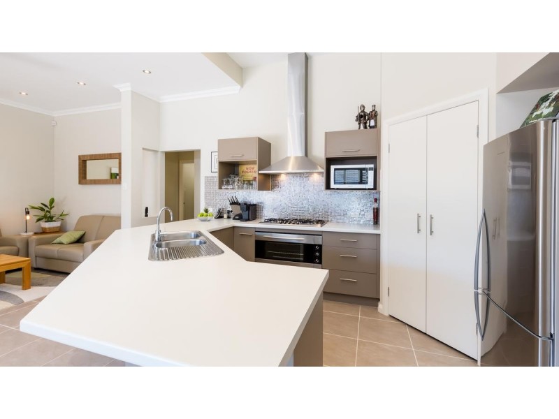 5 Rosella Street, Fletcher NSW 2287