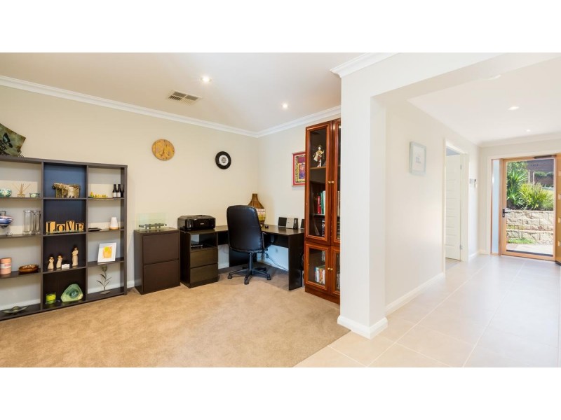 5 Rosella Street, Fletcher NSW 2287