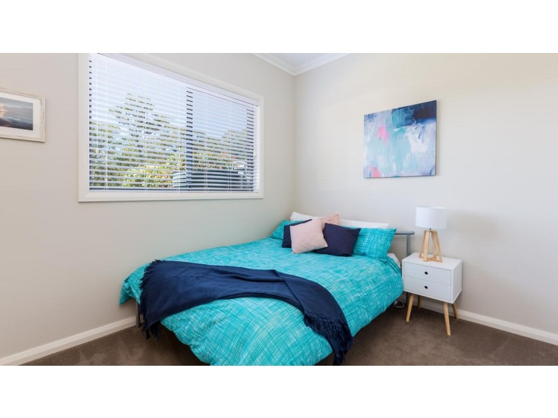 5 Rosella Street, Fletcher NSW 2287