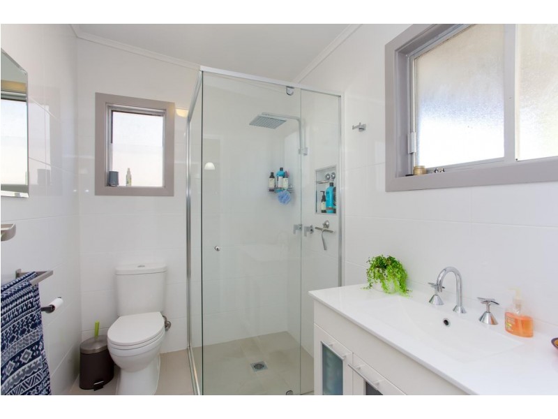 9 Gulliver Street, Hamilton NSW 2303