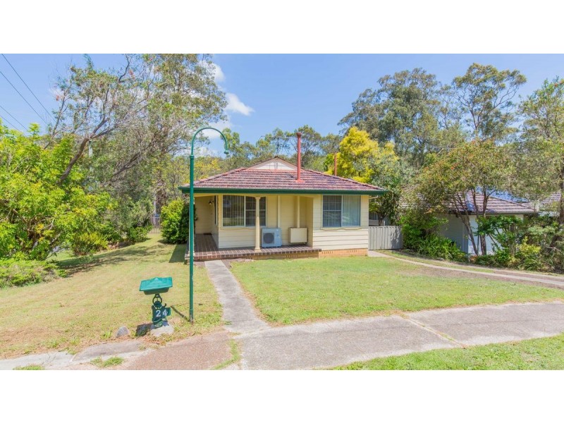 24 Rosedale Crescent, Rankin Park NSW 2287