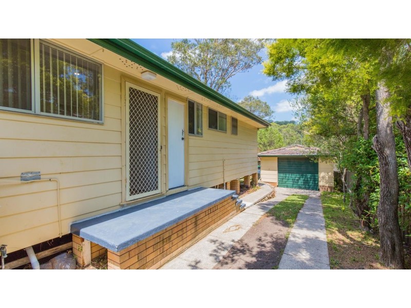 24 Rosedale Crescent, Rankin Park NSW 2287