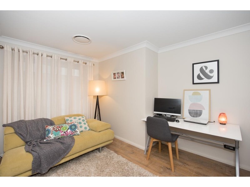 5 Kariboo Lane, Mount Hutton NSW 2290