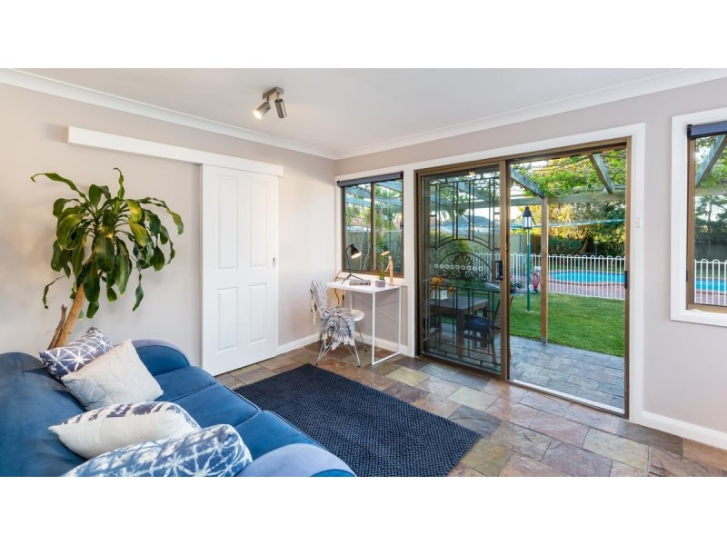 4 Thomas Street, Hamilton South NSW 2303