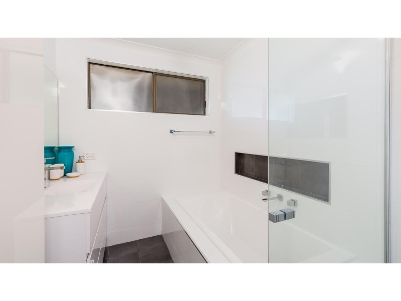 78 Lawson Road, Macquarie Hills NSW 2285