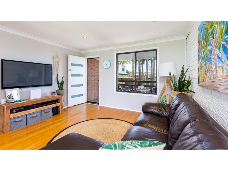 2/3a Peatties Road, Cardiff NSW 2285