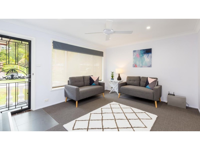 13 Rutherglen Place, Macquarie Hills NSW 2285