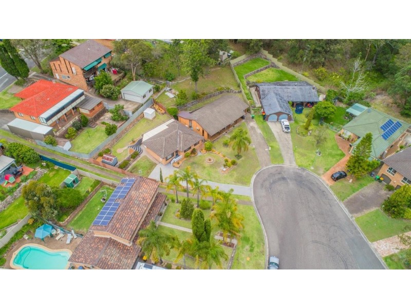 13 Rutherglen Place, Macquarie Hills NSW 2285