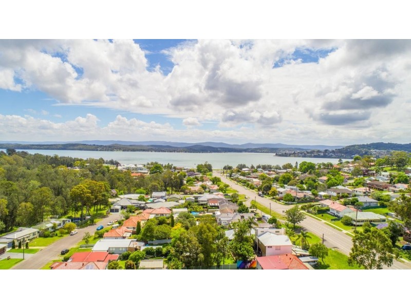 33 Jonathan Street, Warners Bay NSW 2282