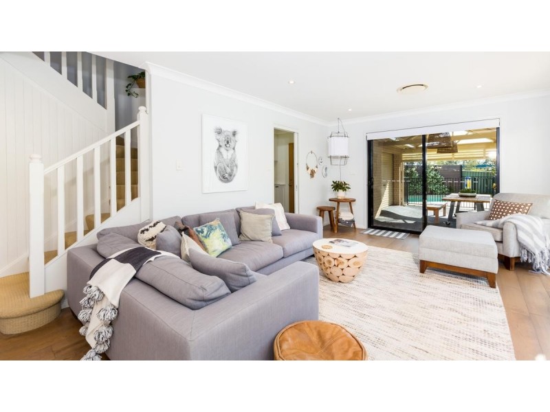 6 Milloba Close, Warners Bay NSW 2282