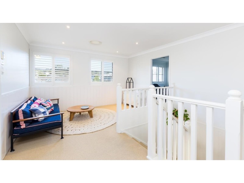 6 Milloba Close, Warners Bay NSW 2282