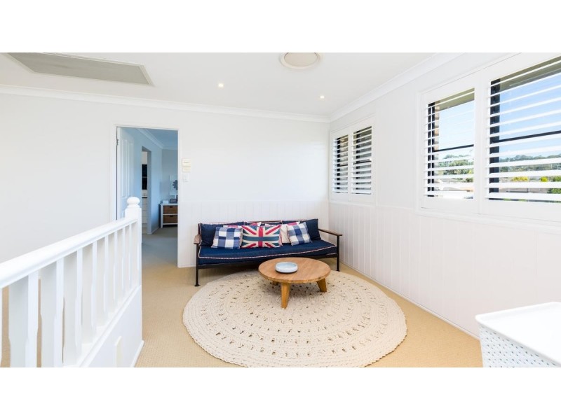 6 Milloba Close, Warners Bay NSW 2282