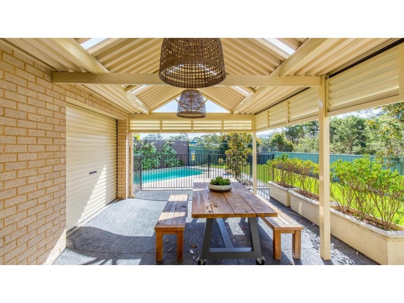 6 Milloba Close, Warners Bay NSW 2282