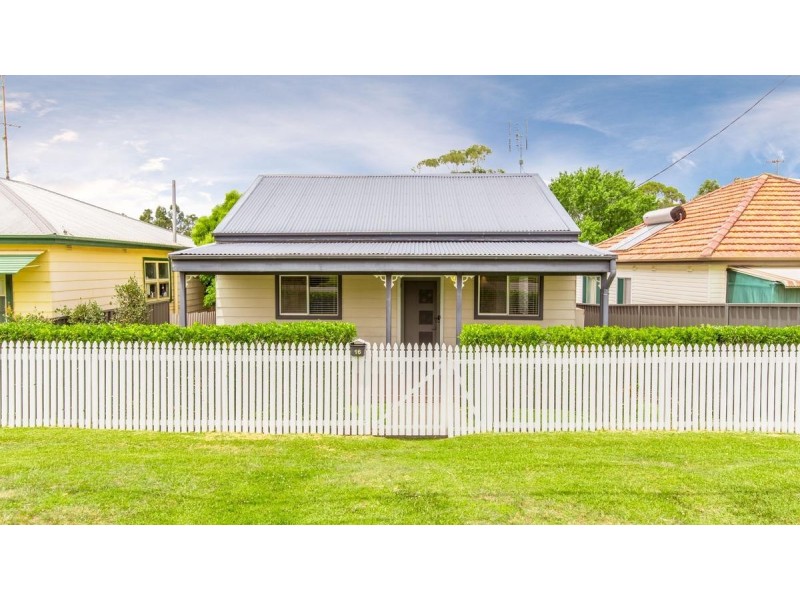 16 Crockett Street, Cardiff South NSW 2285