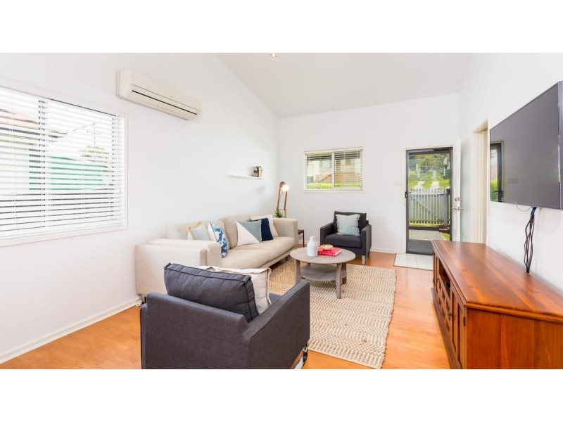 16 Crockett Street, Cardiff South NSW 2285