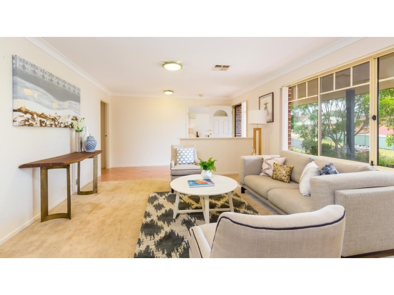 1 Elkhorn Close, Garden Suburb NSW 2289