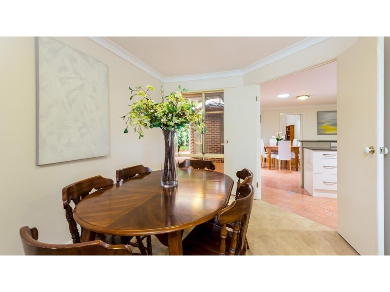 1 Elkhorn Close, Garden Suburb NSW 2289