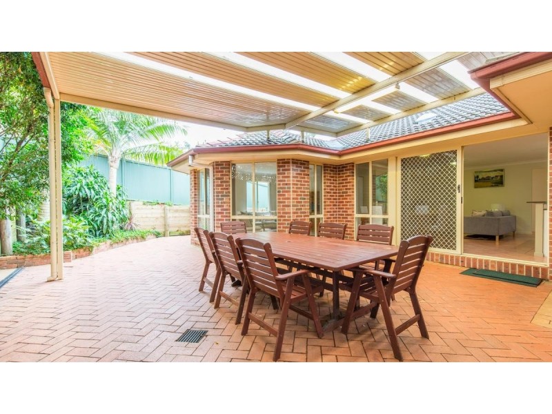 1 Elkhorn Close, Garden Suburb NSW 2289