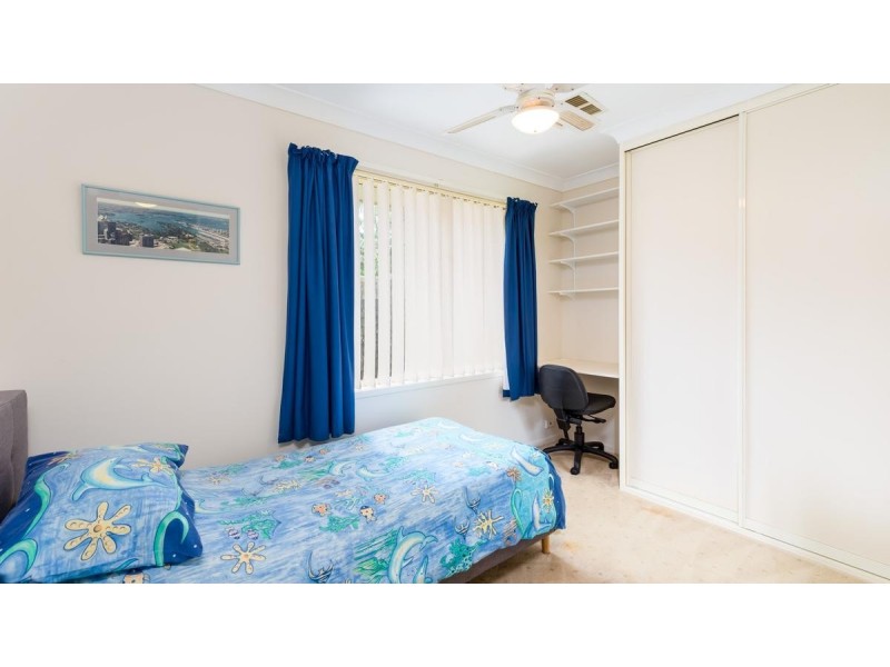 1 Elkhorn Close, Garden Suburb NSW 2289