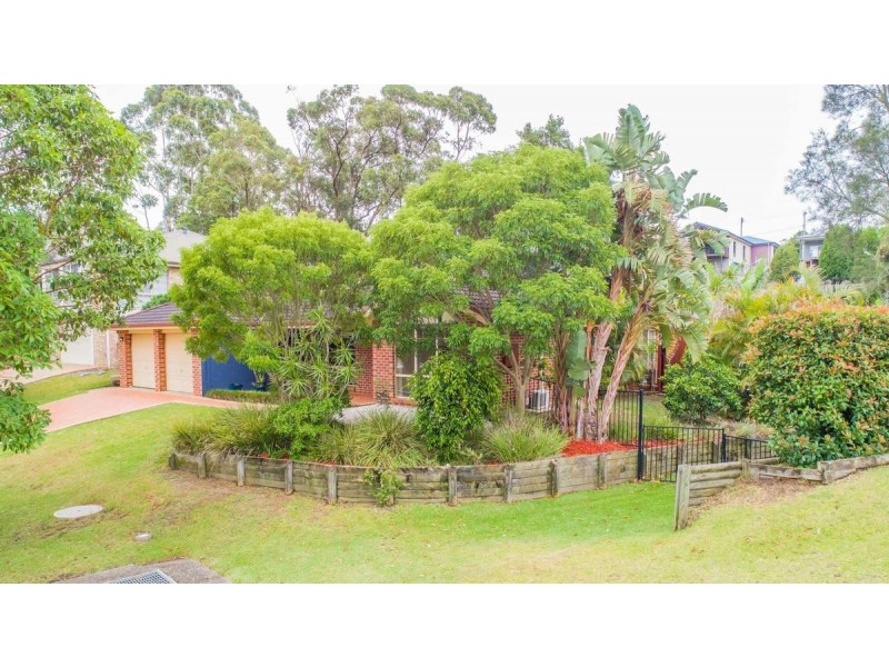 1 Elkhorn Close, Garden Suburb NSW 2289